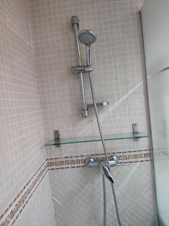 L4 Apartment Сантипонсе Екстериор снимка